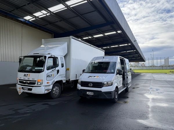 Photograph of an RLT Transport truck on a North Island regional linehaul run